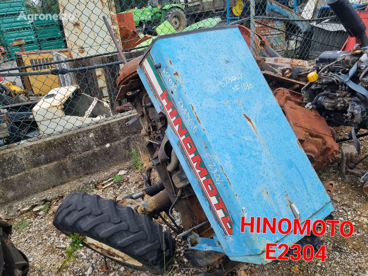 부품용 휠 트랙터 Hinomoto E2304 PARA PEÇAS